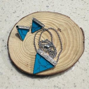 Necklaces sets with earrings